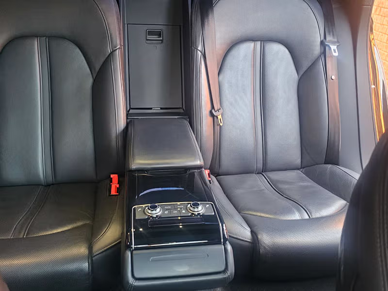 Audi  A8L